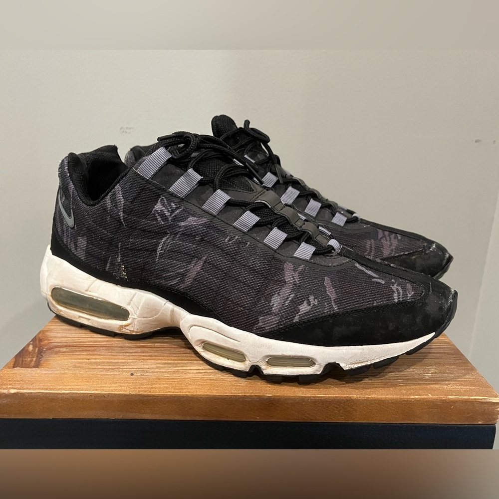 Nike Air Max 95 - Men’s 13